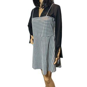 (5 for $25) H&M Black & White Gingham Jumper Size 12